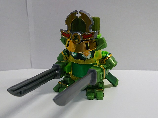 ボトルマン❷ ギョクロック 剣は飾りだが意外に兜は実用的！】BOT-03 ギョクロックの性能