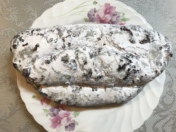 東京會舘の大きいサイズのシュトーレン2019年