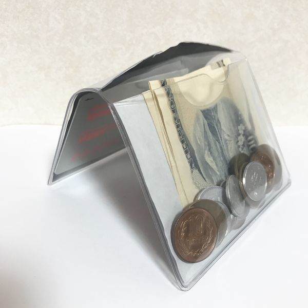 おすすめ手ぶら財布４選 薄い 小さい 軽い 安い ラクスキー