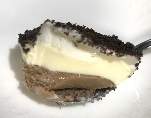 ファミマスイーツのショコラチーズケーキの商品画像
