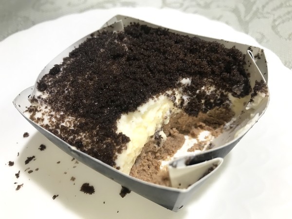 ファミマスイーツのショコラチーズケーキの商品画像