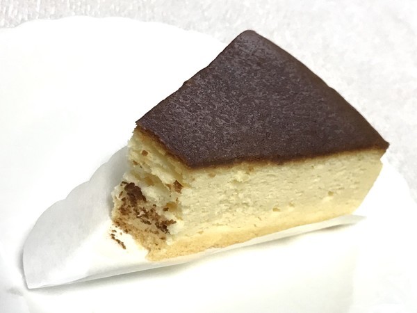 ヤマザキのバスク風チーズケーキ画像