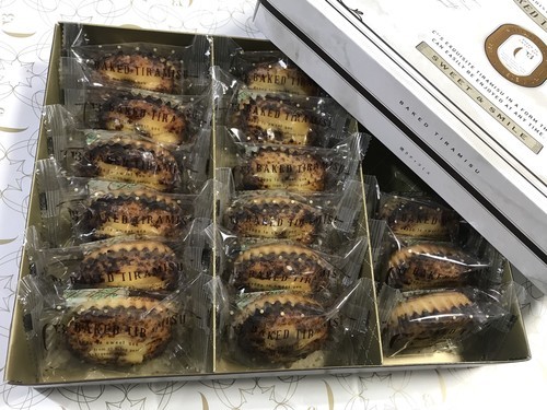 シーキューブの焼きティラミス１８個入り