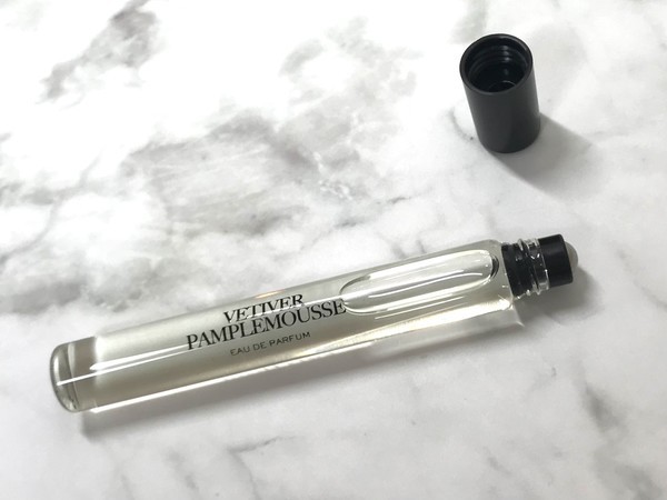 ZARAとジョーマローンのコラボ香水 VETIVER PAMPLEMOUSSE 10ml ロールオンタイプのレビュー画像