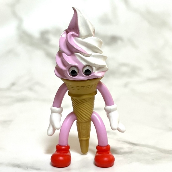 004 バニラソフトアイスクリーム フレーバーズ 国産ソフビ 004 フレーバーズ バニラソフトアイスクリーム【FLAVORS Vanilla
