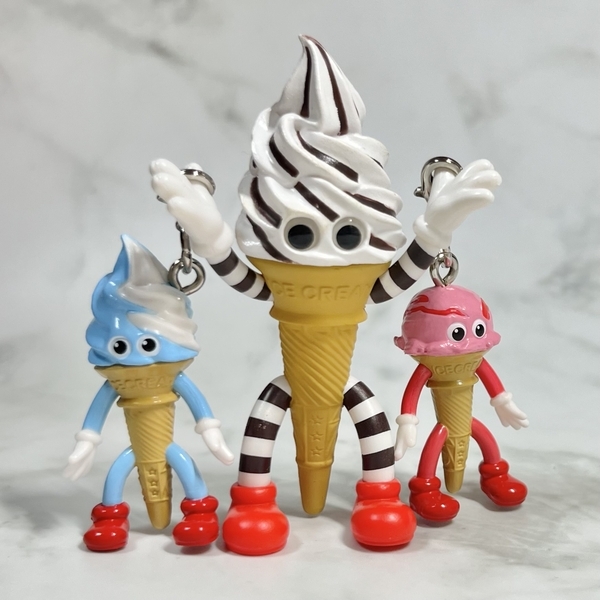 FLAVORS マジカルレインボー KENELEPHANT 限定 ソフトクリーム FLAVORS