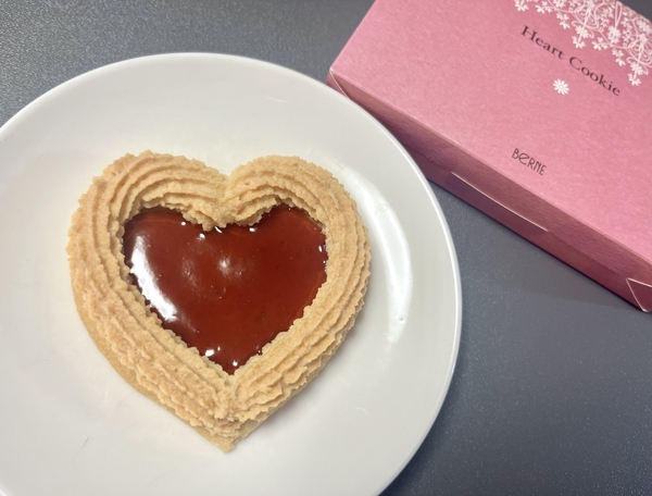 ベルンの赤いジャムのハートクッキー バレンタイン限定