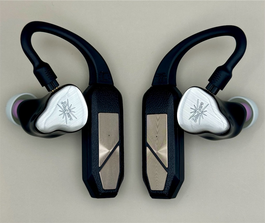 Kiwi Ears KE4 - ラルフ・ヒンクリーのポタオデ備忘録