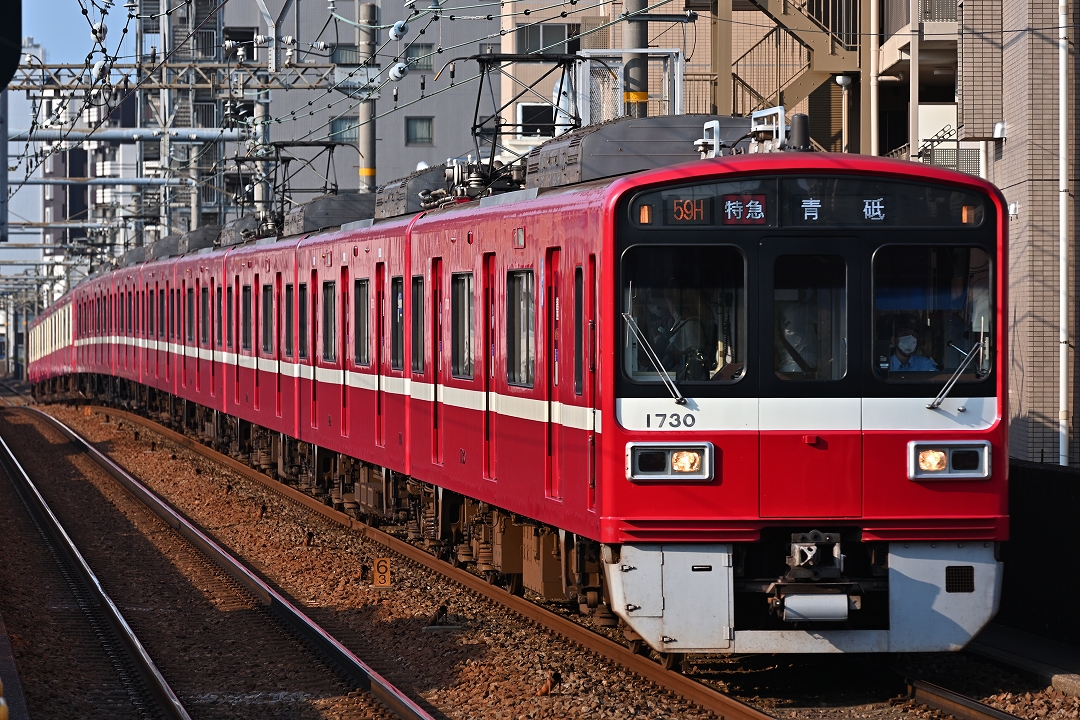 朝ラッシュ京急12両運転 - ラビット撮影日記