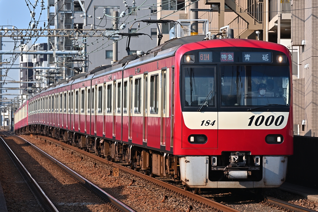 朝ラッシュ京急12両運転 - ラビット撮影日記
