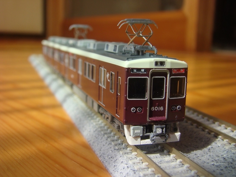 阪急6050F Nゲージ　加工品 鉄道模型】阪急6050Fのクーラーを取り付け直し - 新つなぐ