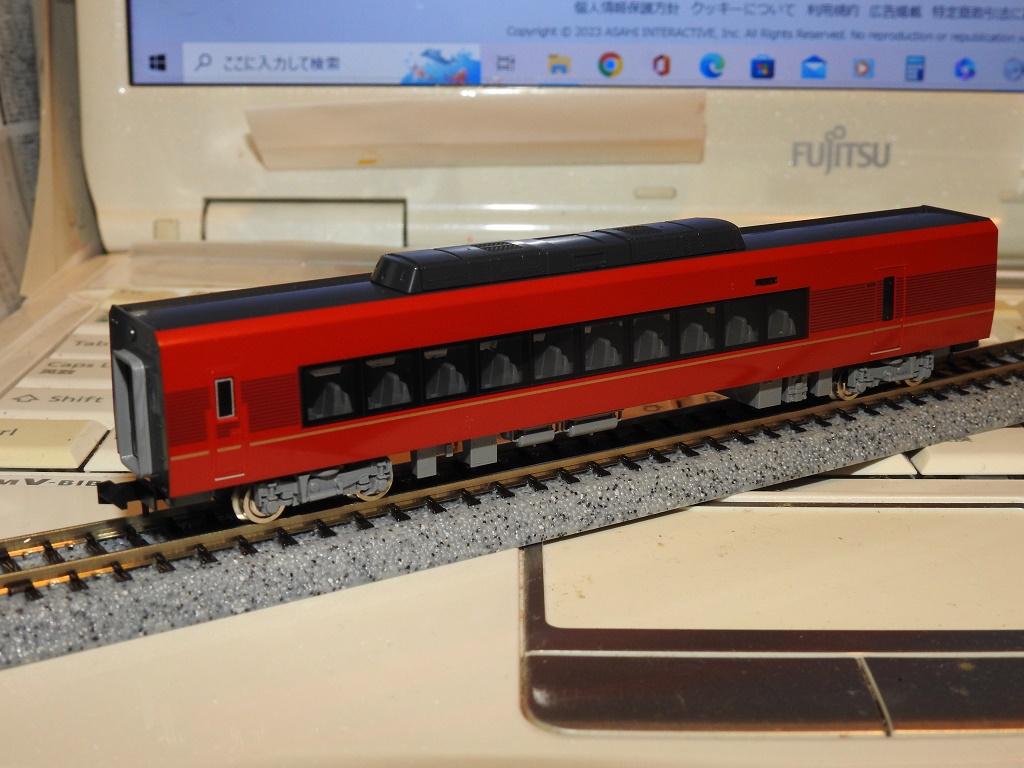 TOMIX】近鉄80000系”ひのとり”(8両編成)が入線 - 新つなぐ☆ひろがる