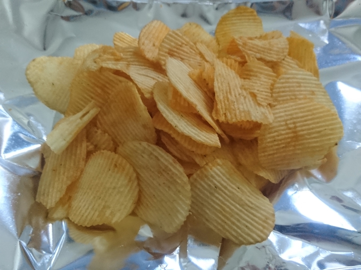 厚切りカットポテトチップスピザ味 Rei S Notes