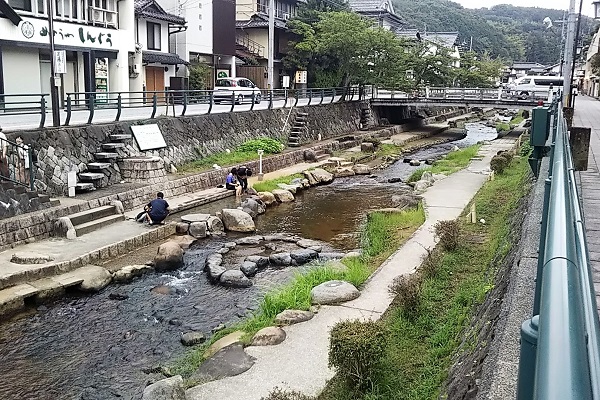 f:id:Reiherbahnhof:20190827222756j:plain f:id:Reiherbahnhof:20190827222756j:plain