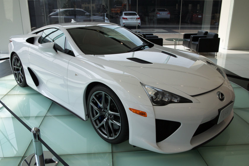 デアゴスティーニ トヨタ 2000GT 完成品 LEXUS レクサス LFA レクサスLFA デアゴスティーニ | ちょっときままなブログ