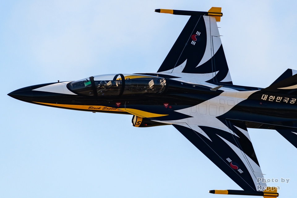Seoul ADEX】韓国空軍アクロバットチーム「ブラックイーグルス」の展示
