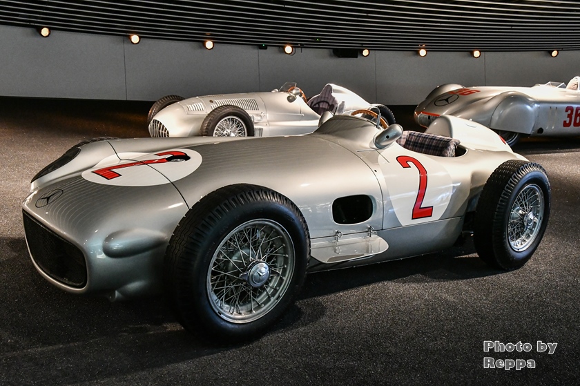 ドイツ メルセデス工場見学時の土産