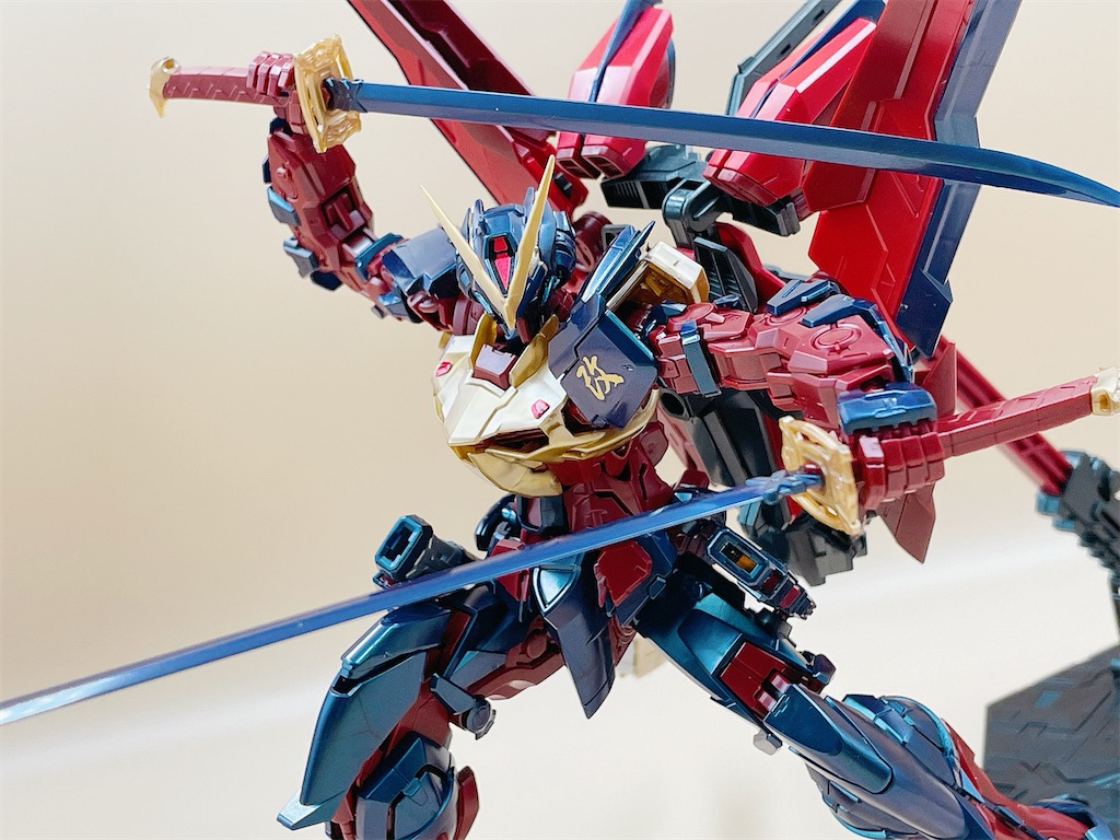中国限定カラーのMGガンダムアストレイレッドフレーム改を作ってみた