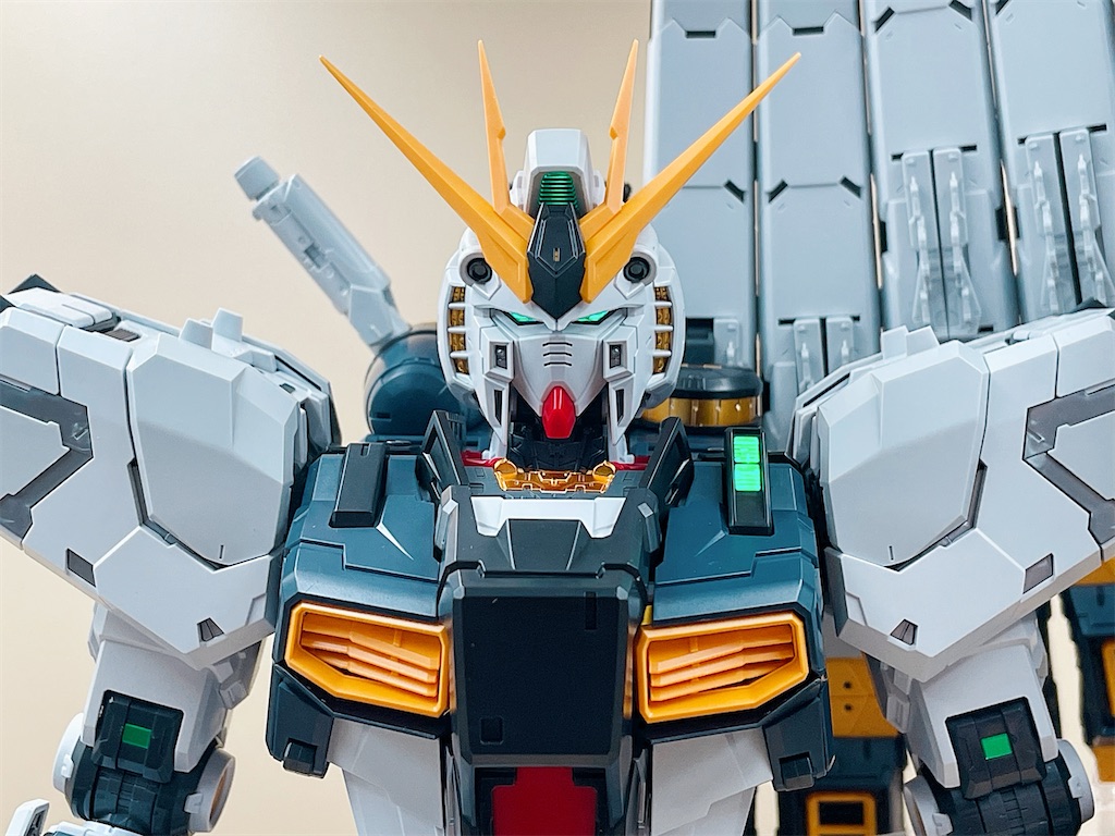 最高峰のガンプラ【PGU νガンダム】を作ってみた！！ - 〜レイの自由