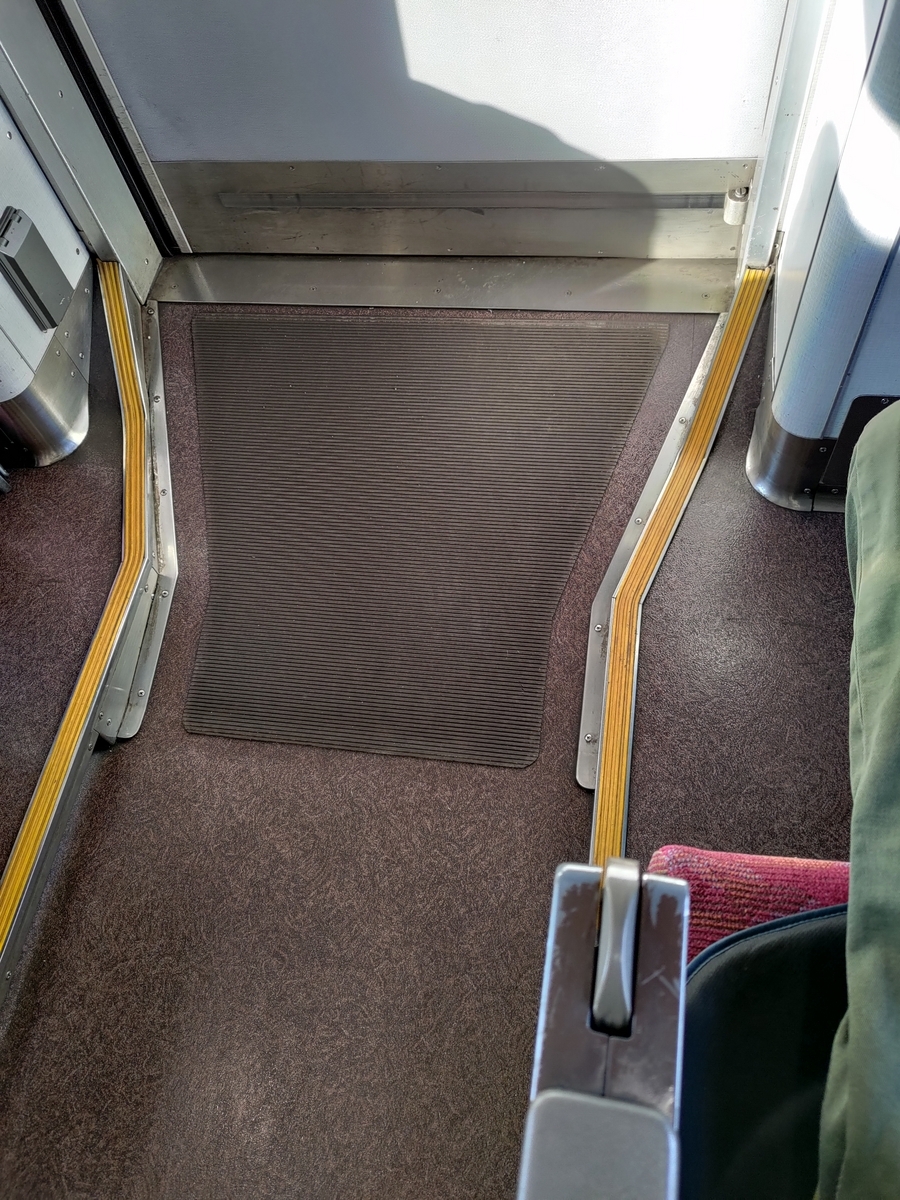 やくもの車内の写真