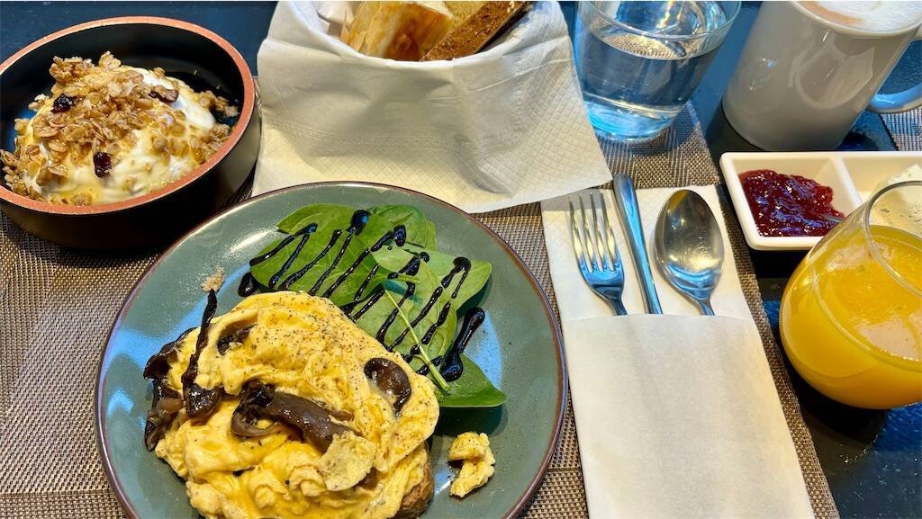 The Marblous Athensの朝食