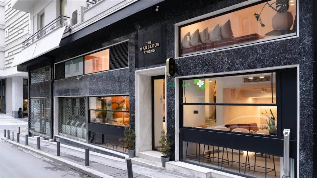 The Marblous Athensの外観