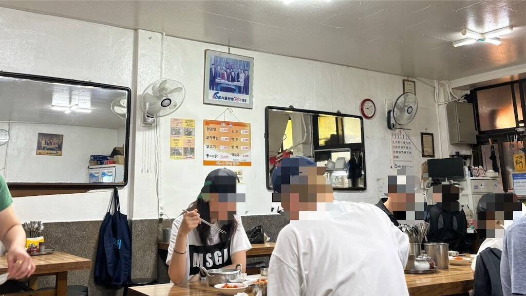 タッチンミの店内