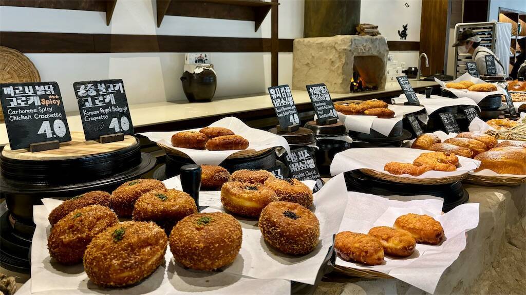 Bakery AGOONGのパン