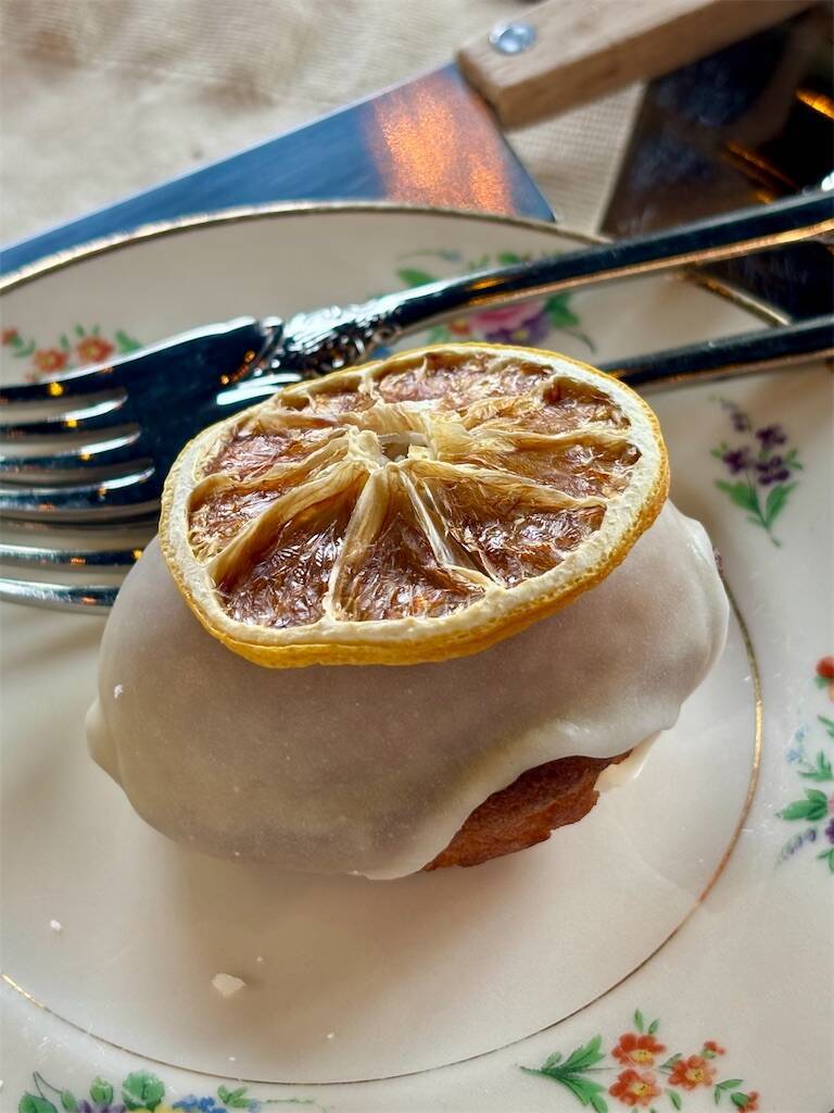 성산 해나 카페のレモンケーキ