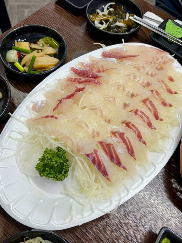 ウリ水産のお刺身
