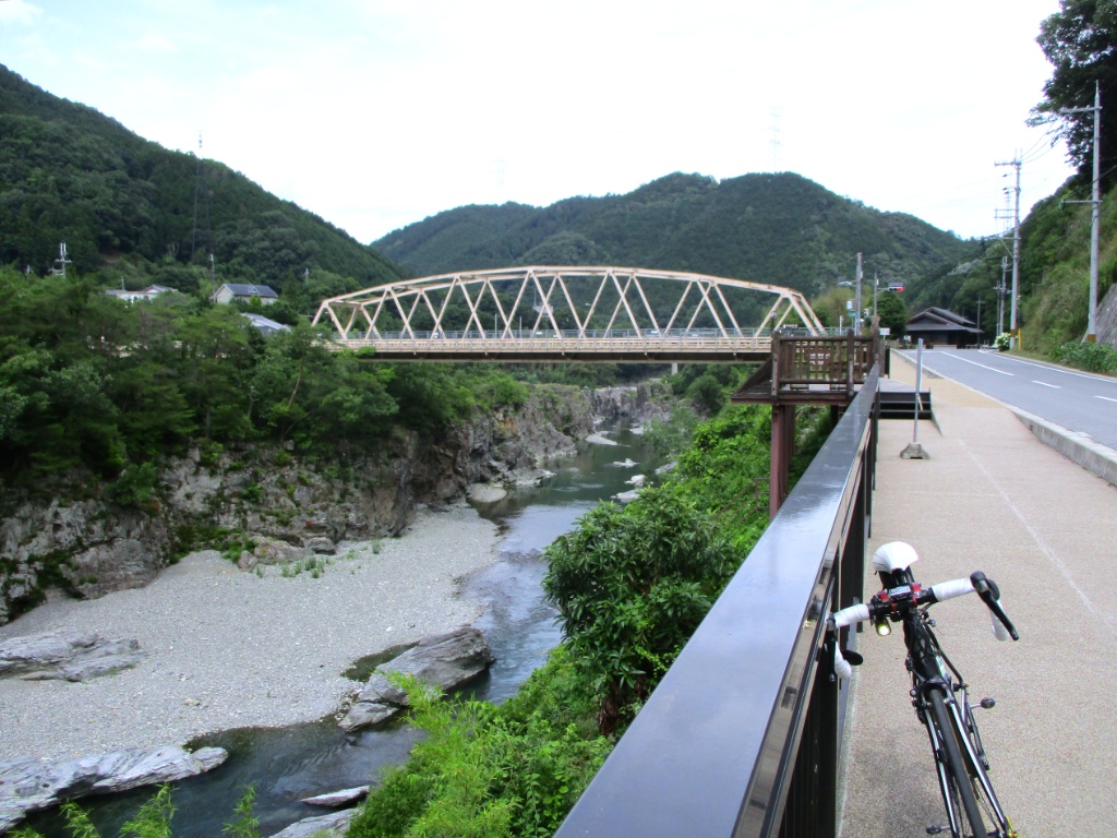 f:id:Ride-na:20170702183300j:plain f:id:Ride-na:20170702183300j:plain