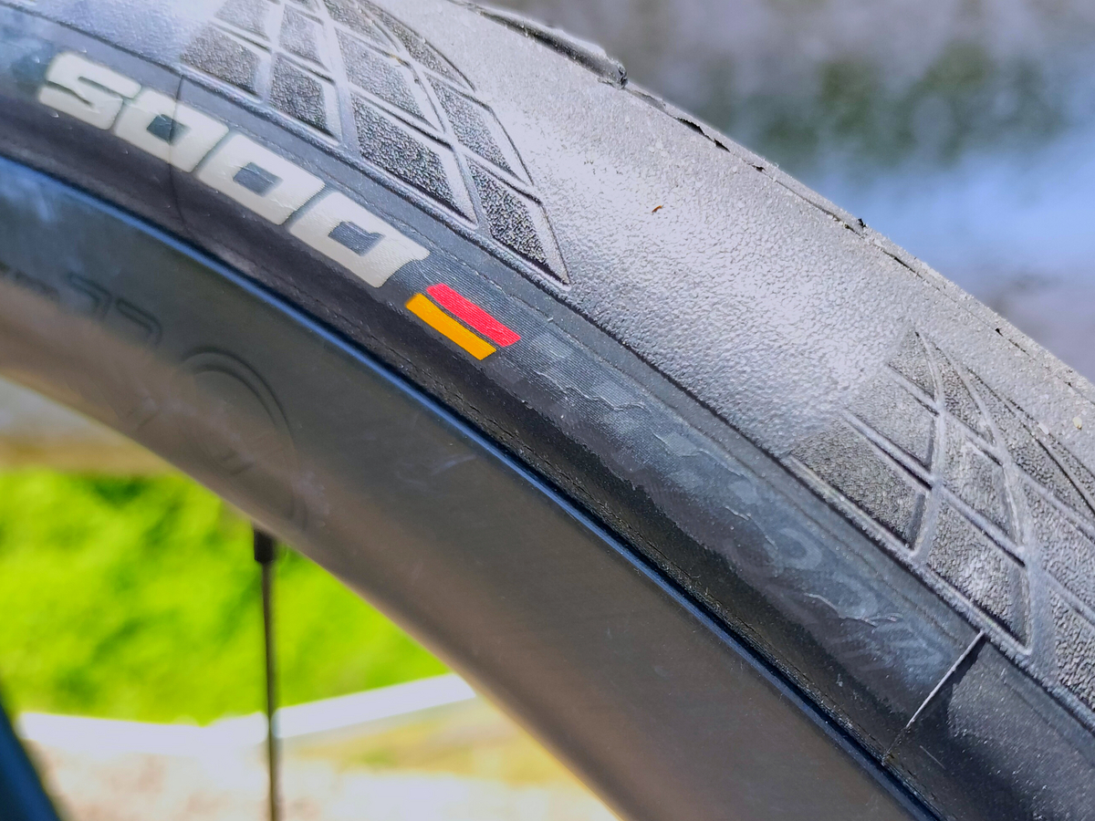 32C / CONTINENTAL GRAND PRIX 5000 - 出張手配.jp