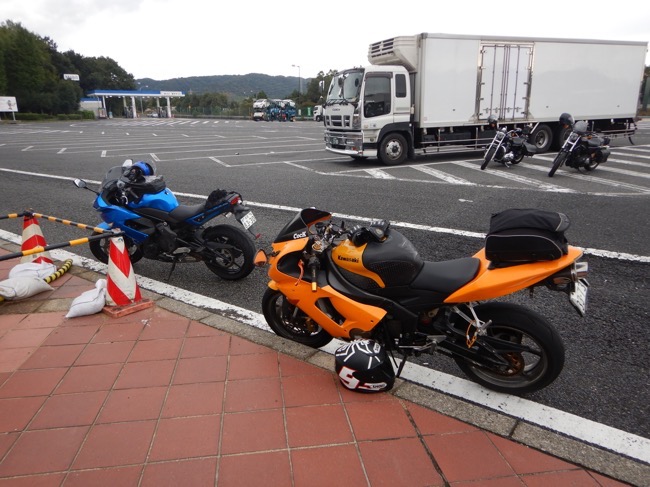 f:id:Rider_Hide:20171015224844j:plain f:id:Rider_Hide:20171015224844j:plain