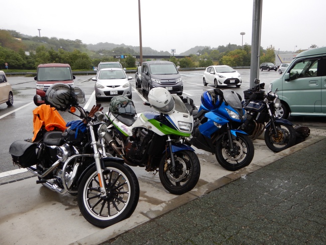 f:id:Rider_Hide:20171015225352j:plain f:id:Rider_Hide:20171015225352j:plain