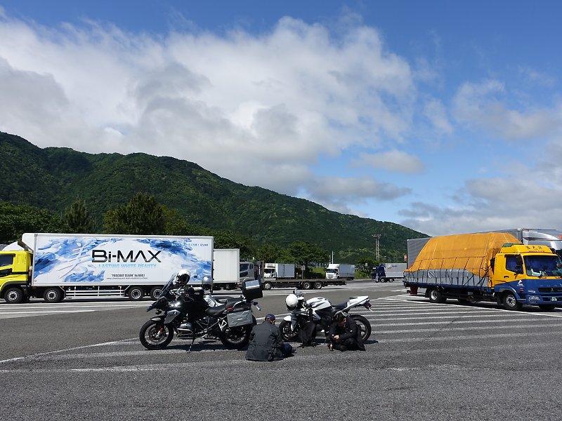 f:id:Rider_Hide:20180521134527j:plain f:id:Rider_Hide:20180521134527j:plain