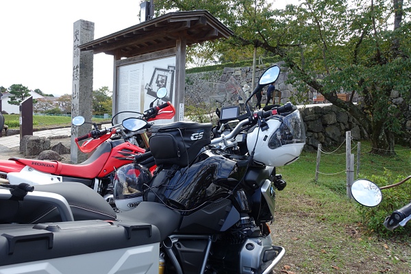 f:id:Rider_Hide:20181013212929j:plain f:id:Rider_Hide:20181013212929j:plain