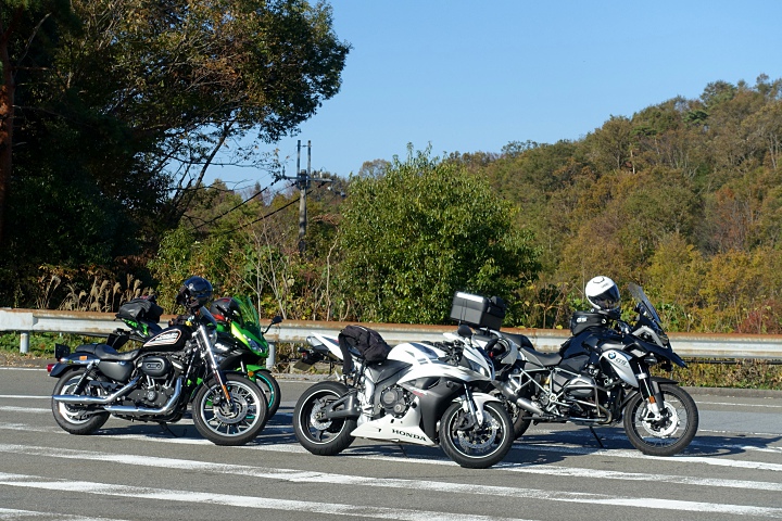 f:id:Rider_Hide:20181118210759j:plain f:id:Rider_Hide:20181118210759j:plain