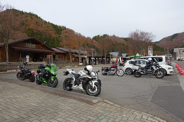 f:id:Rider_Hide:20181118210826j:plain f:id:Rider_Hide:20181118210826j:plain
