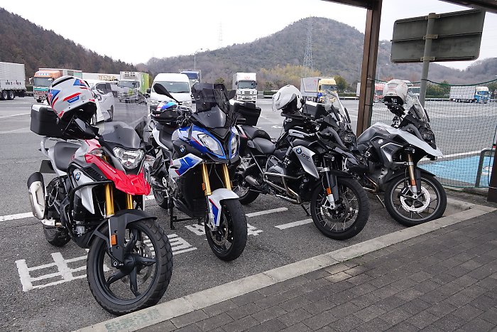 f:id:Rider_Hide:20190217194336j:plain f:id:Rider_Hide:20190217194336j:plain