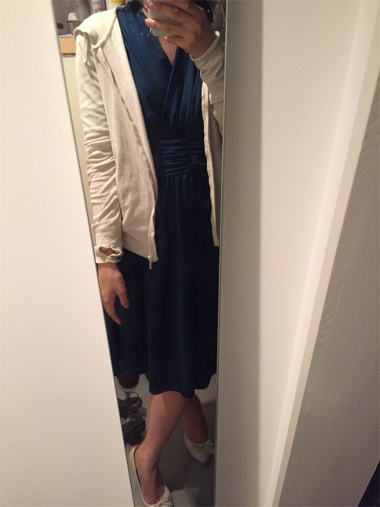 つやつやワンピをドレスダウン 服オタit系ol よねぴーの守美範囲