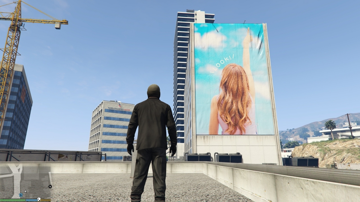 テクスチャが貼り換えられた垂れ幕