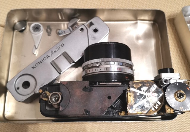 Konica Auto S分解整備記録 ヘキサノンF1.9 コニカオートS - OKUBUNGO