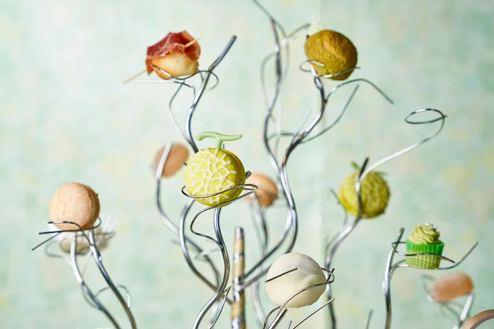 「天空のサマーアフタヌーンティー ～シャインマスカット＆メロン～」