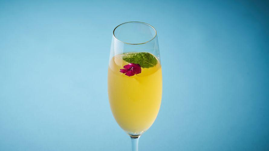 「「ピーチ＆ハニーレモン」アフタヌーンティースイーツコース」