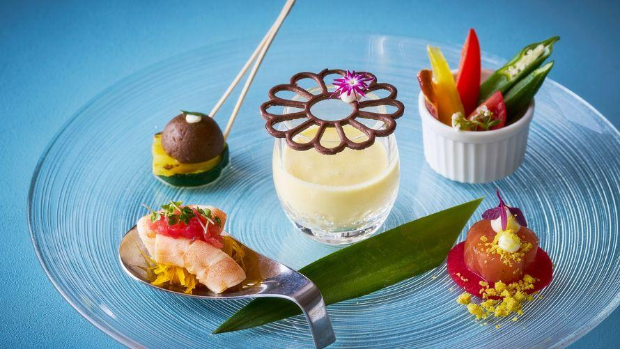 「「ピーチ＆ハニーレモン」アフタヌーンティースイーツコース」