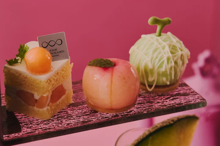 「桃とメロンのアフタヌーンティー ～夏の宝石箱～」