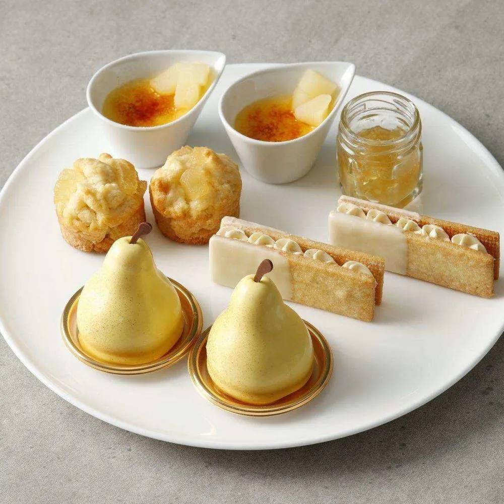 東京マリオットホテル「【Christmas Afternoon Tea 】- Pear × Caramel -+カフェフリー+プレート(13:00/15:30限定)」