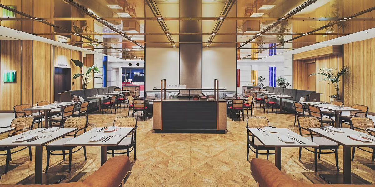 アニヴェルセルカフェ 表参道