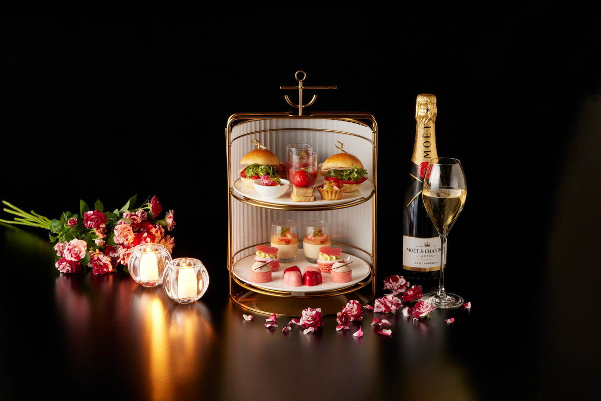 「夜のアフタヌーンティー」