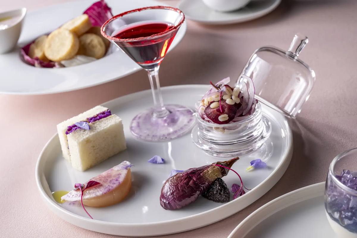 インターコンチネンタル横浜Pier 8 「ラーボード アフタヌーンティー ～ヴィオレッタ～(Larboard Afternoon Tea ～Violetta～)」